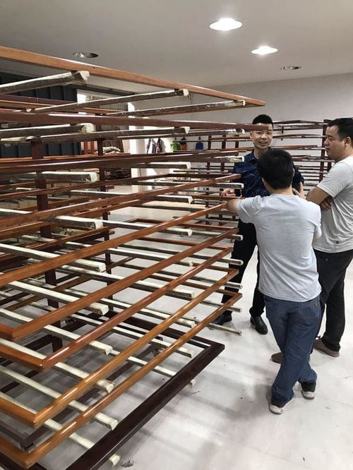 堡潤家具漆走訪山水紅木畫框等企業